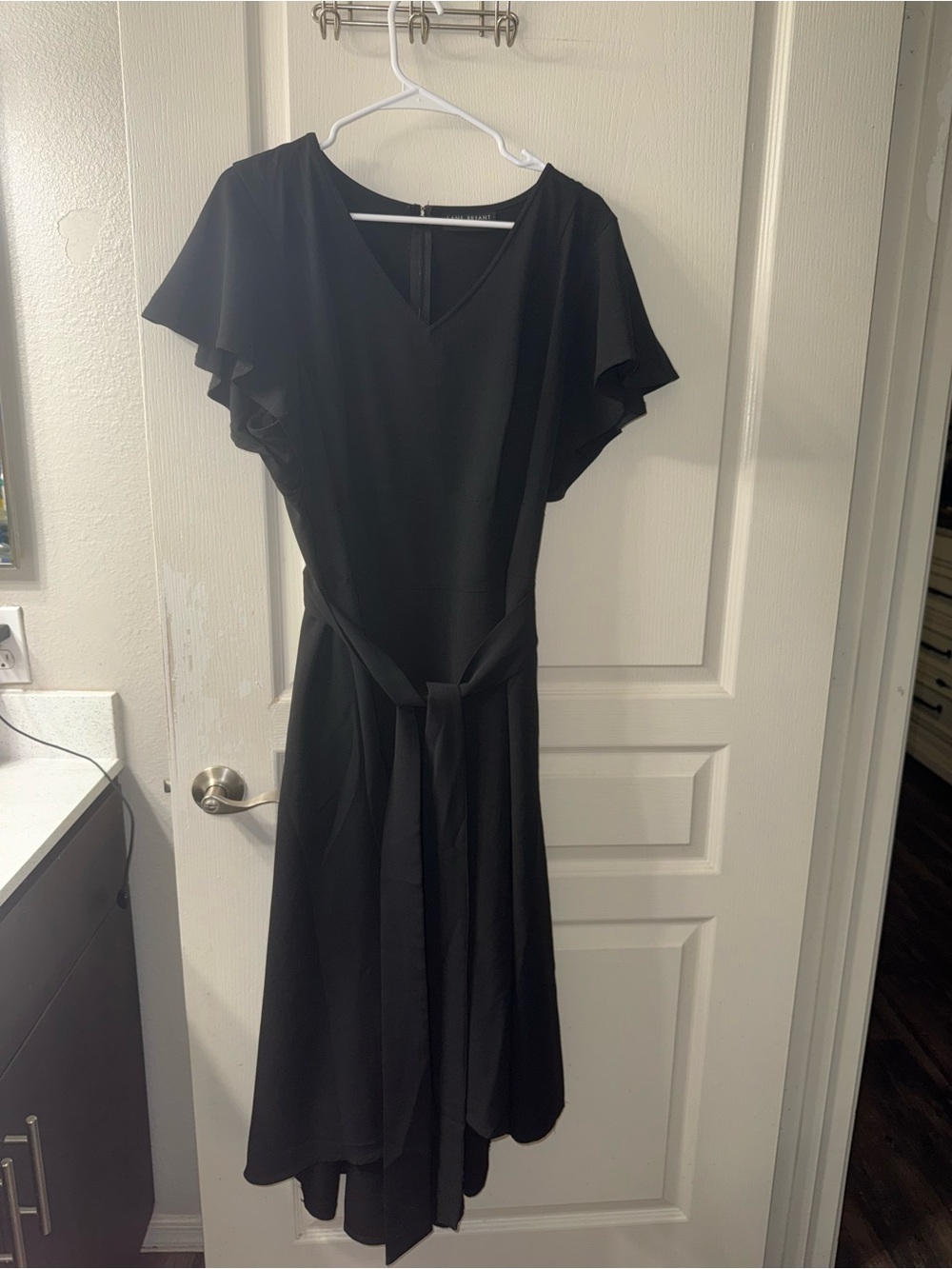 Lane Bryant Size 18 Black V-Neck Flutter Sleeve Dress with Waist Tie